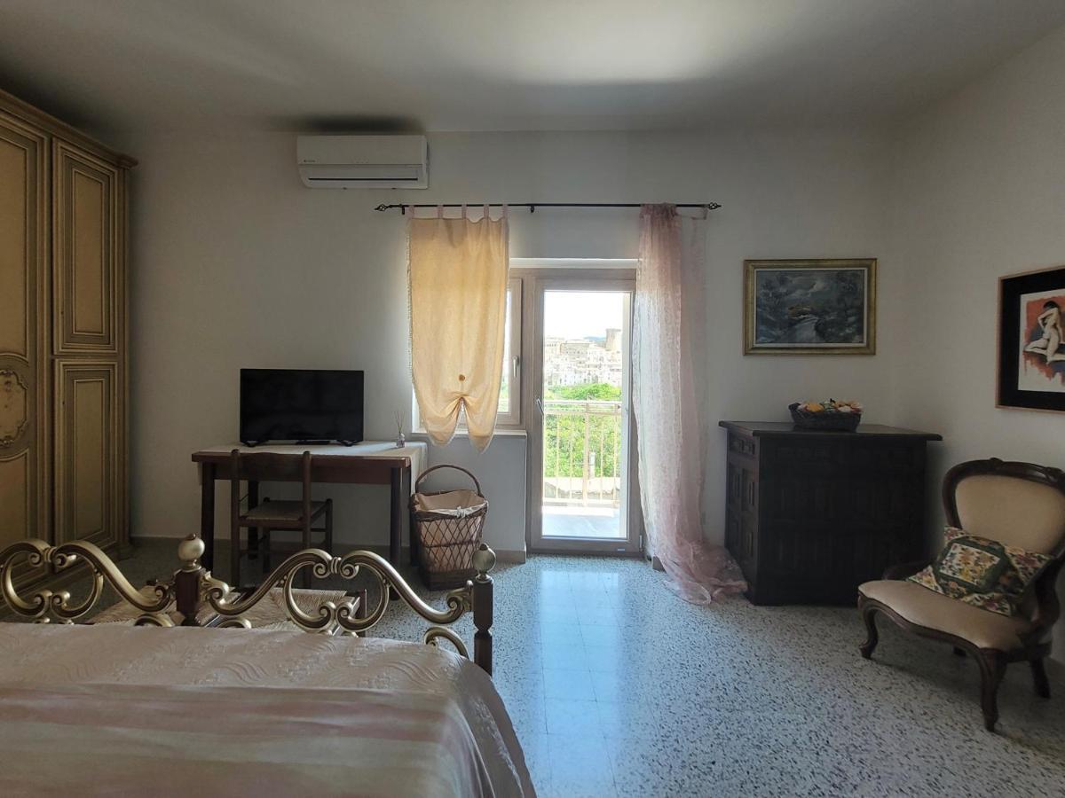 Comfort, Parcheggio E Balcone Su Tricarico In Basilicata, Io Sono Qui 외부 사진