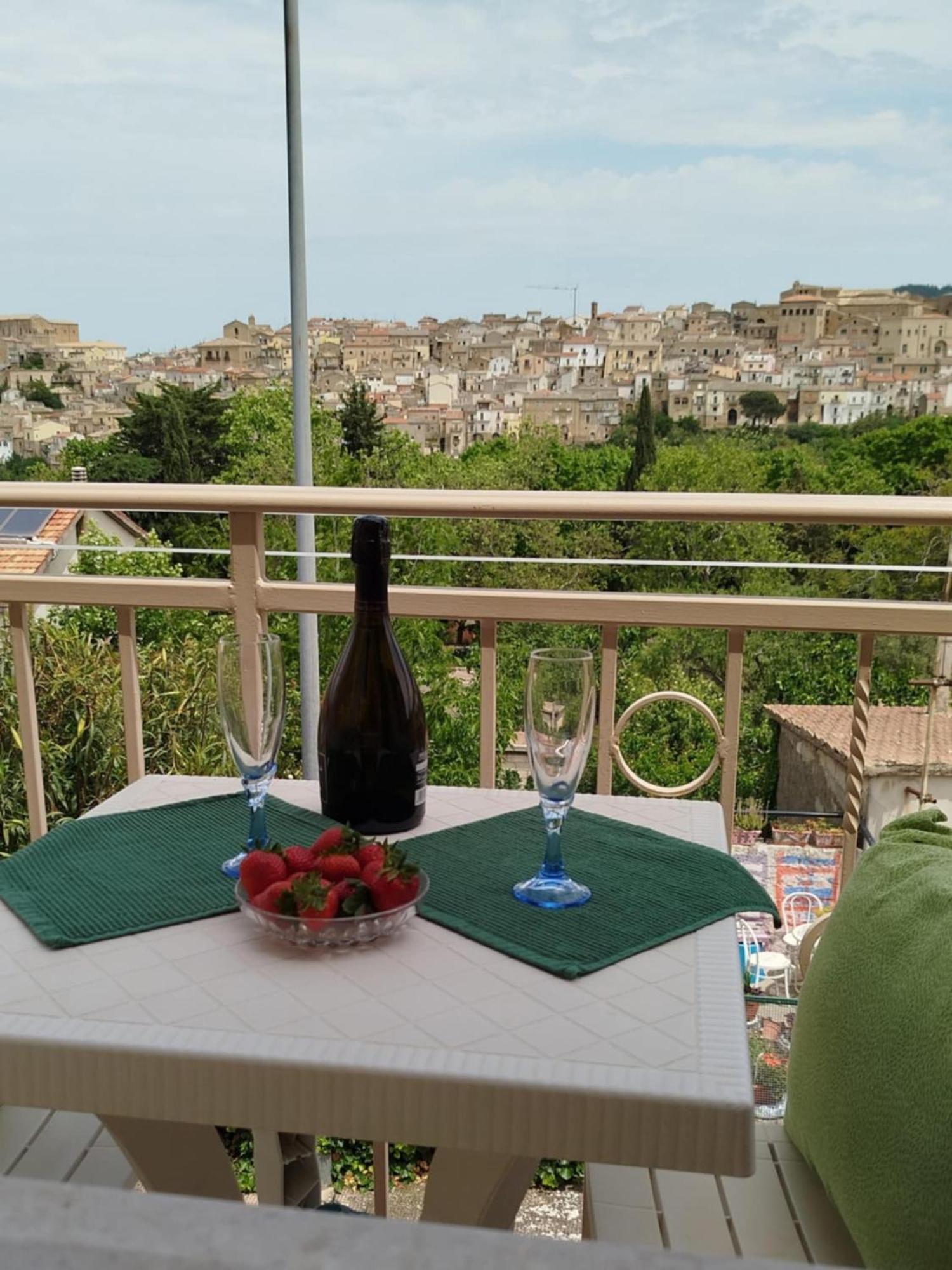 Comfort, Parcheggio E Balcone Su Tricarico In Basilicata, Io Sono Qui 외부 사진